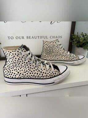 Chuck Taylor All Star Welcome to the Wild Size 7.5